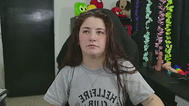 Snapshot of ann_bronw chatting on 02/11/26, 11:26 ann bronw online show from 02/11/26, 11:26