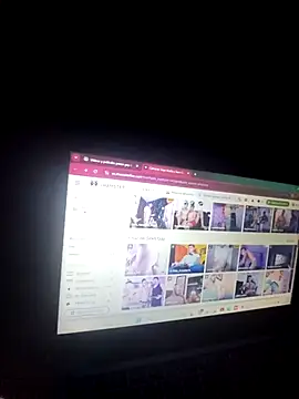 Byalexander2020 online show from 10/06/25, 12:30