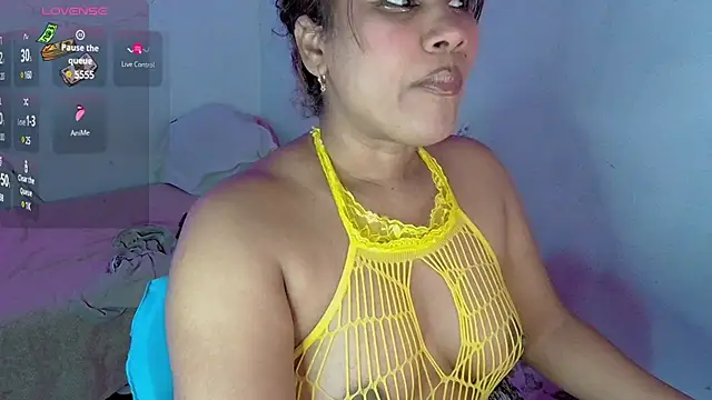 kiarybell   online show from 02/03/25, 03:09