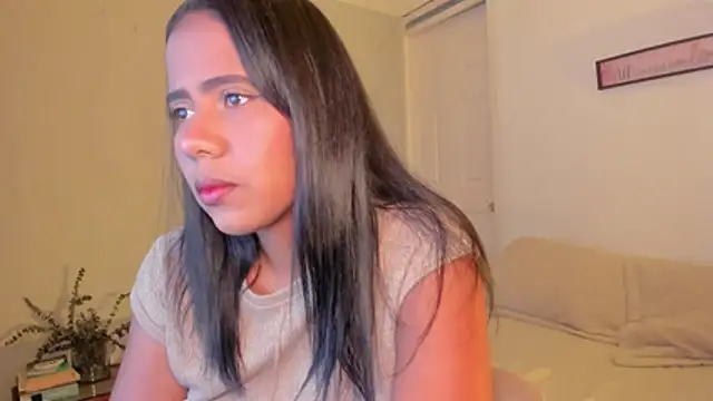 rosaaliiaa1 online show from 11/06/25, 09:05