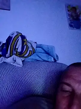 juandi21cm online show from 02/19/25, 10:09