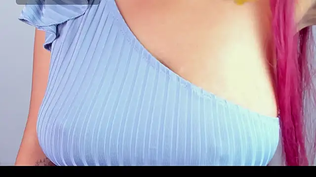 MaiaPetitte  online show from 12/03/25, 12:40