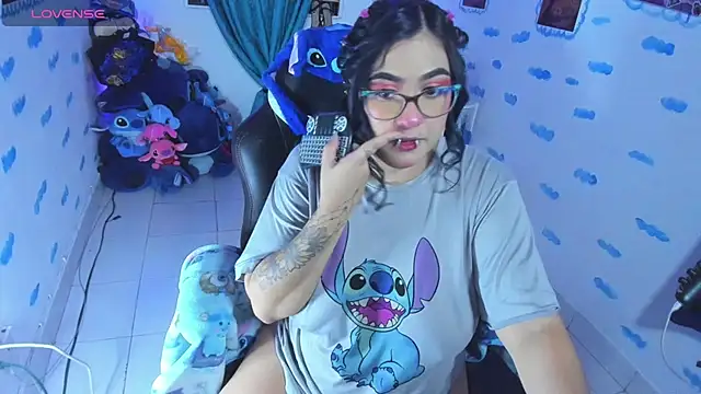 OnlyBluex online show from 10/15/25, 01:50