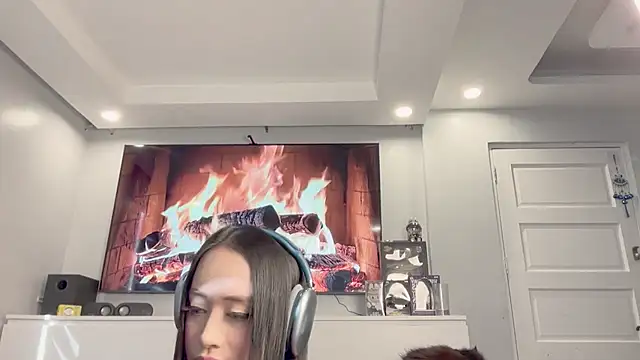 Carrie Colbyxx online show from 02/04/26, 07:47