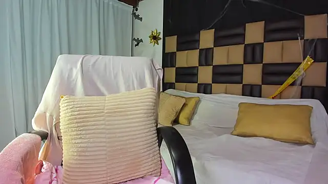 BarbieKano online show from 11/02/25, 12:02