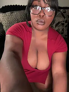 NikkiNoelanii online show from 04/22/26, 11:12