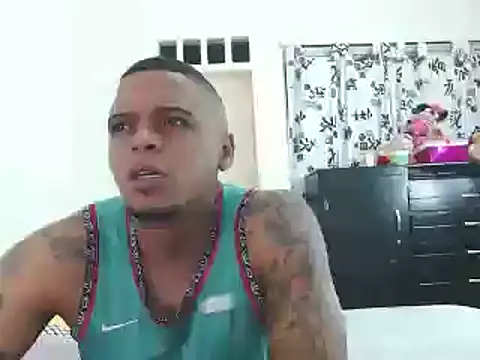 hot and naughty latin online show from 01/04/25, 01:31