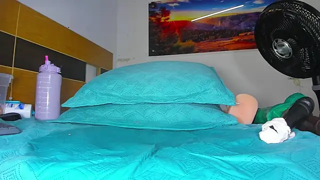  ebony-queen  online show from 03/05/25, 06:12