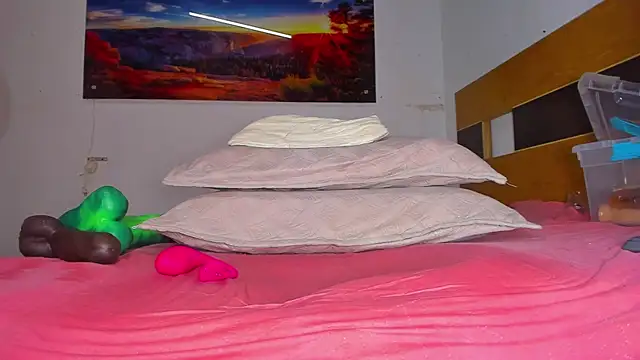  ebony-queen  online show from 03/12/25, 06:00