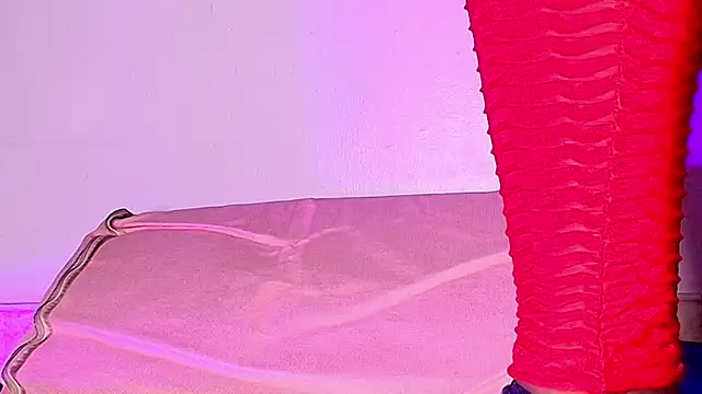  ebony-queen  online show from 10/22/25, 11:54