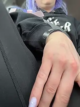 ursluttygf online show from 04/12/26, 08:14