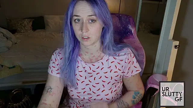 ursluttygf online show from 04/22/26, 02:14