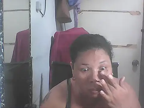 Snapshot of hotwet_mama4uxx chatting on 01/15/26, 06:18 hotwet mama4uxx online show from 01/15/26, 06:18