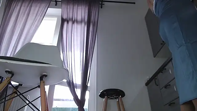 MadameKatrina online show from 09/19/25, 09:22