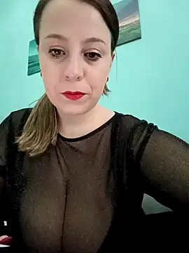 Snapshot of Emma96_hot chatting on 12/20/24, 08:06 Emma96 hot online show from 12/20/24, 08:06