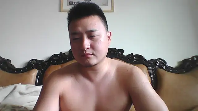 Snapshot of Relei chatting on 05/11/26, 02:06 Relei online show from 05/11/26, 02:06