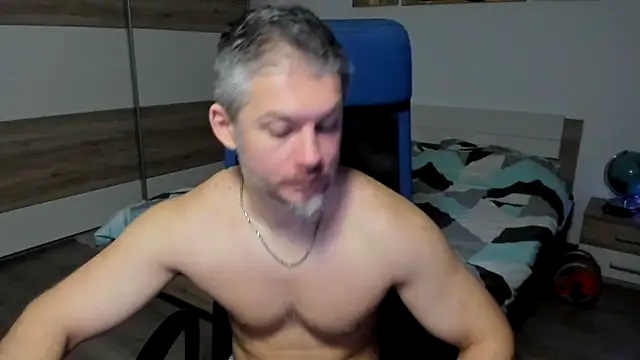 Snapshot of RobbyShawz chatting on 01/11/25, 09:36 RobbyShawz online show from 01/11/25, 09:36