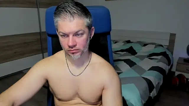 Snapshot of RobbyShawz chatting on 01/21/25, 05:49 RobbyShawz online show from 01/21/25, 05:49