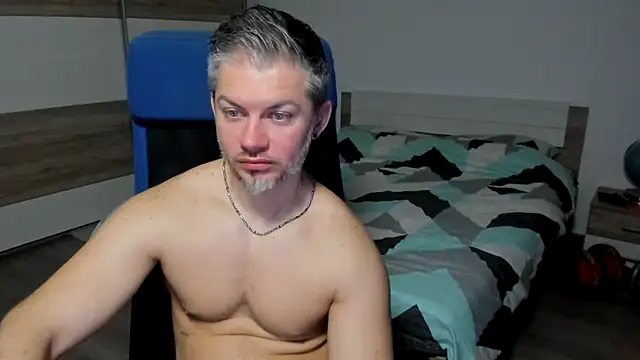Snapshot of RobbyShawz chatting on 01/23/25, 06:39 RobbyShawz online show from 01/23/25, 06:39