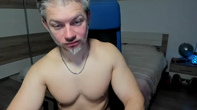 Snapshot of RobbyShawz chatting on 02/10/25, 08:31 RobbyShawz online show from 02/10/25, 08:31