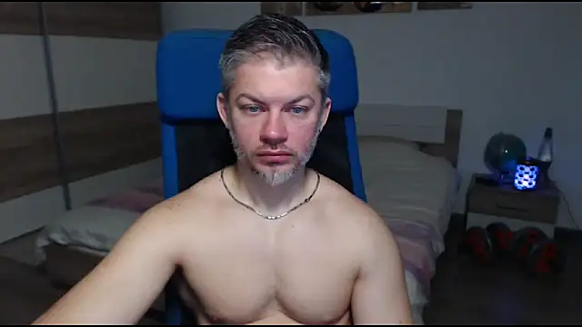 Snapshot of RobbyShawz chatting on 03/08/25, 05:38 RobbyShawz online show from 03/08/25, 05:38