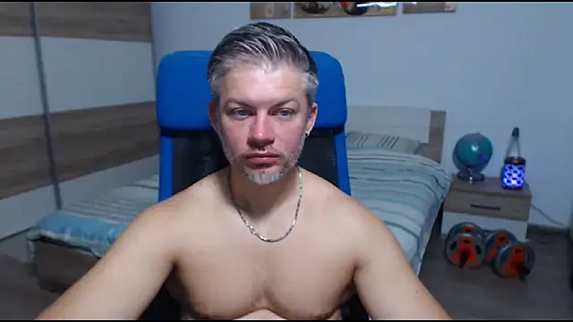 Snapshot of RobbyShawz chatting on 09/12/25, 06:13 RobbyShawz online show from 09/12/25, 06:13