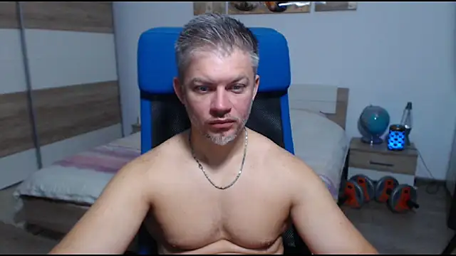 Snapshot of RobbyShawz chatting on 09/20/25, 05:30 RobbyShawz online show from 09/20/25, 05:30