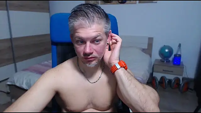 RobbyShawz online show from 11/28/25, 05:43