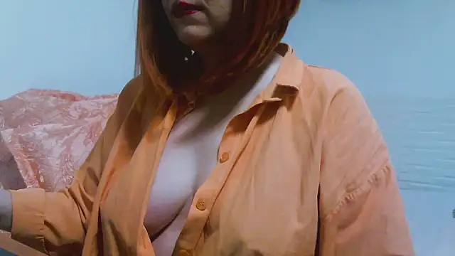 Snapshot of MashaYeah777 chatting on 11/03/25, 06:31 MashaYeah777 online show from 11/03/25, 06:31