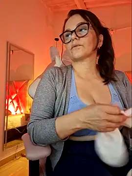 MariaPau 83 online show from 10/20/25, 09:48