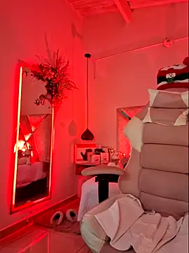 MariaPau 83 online show from 12/21/25, 10:17