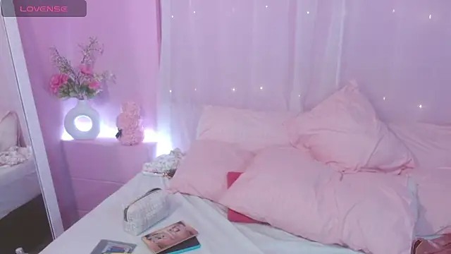 Sweetcristin online show from 06/20/26, 02:25