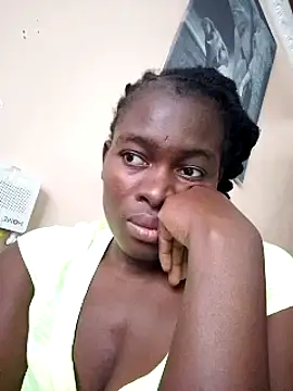 Snapshot of _cutemelania chatting on 01/11/25, 12:50 cutemelania online show from 01/11/25, 12:50