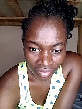 Snapshot of _cutemelania chatting on 03/11/25, 09:34 cutemelania online show from 03/11/25, 09:34