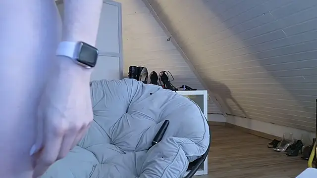 Sabdeluxe online show from 12/05/25, 11:52