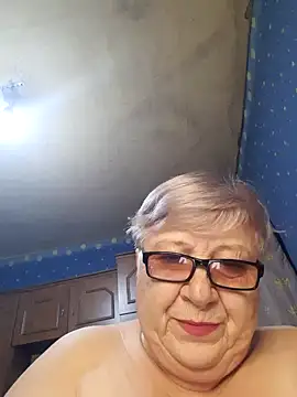 Snapshot of Lena_Gaby chatting on 12/15/24, 03:42 Lena Gaby online show from 12/15/24, 03:42