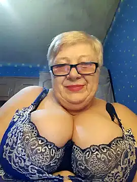 Snapshot of Lena_Gaby chatting on 02/12/25, 05:16 Lena Gaby online show from 02/12/25, 05:16