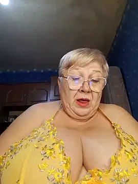 Snapshot of Lena_Gaby chatting on 03/10/25, 05:18 Lena Gaby online show from 03/10/25, 05:18