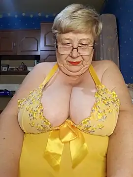 Snapshot of Lena_Gaby chatting on 09/18/25, 03:30 Lena Gaby online show from 09/18/25, 03:30