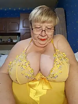 Snapshot of Lena_Gaby chatting on 09/26/25, 04:49 Lena Gaby online show from 09/26/25, 04:49