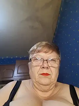 Snapshot of Lena_Gaby chatting on 11/30/25, 04:27 Lena Gaby online show from 11/30/25, 04:27