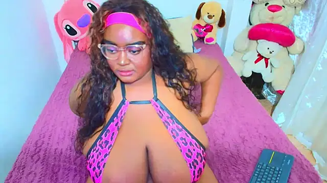 godessQQQ online show from 06/03/26, 07:19