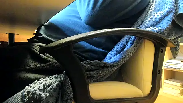 leccaleccafiga online show from 12/14/25, 09:58