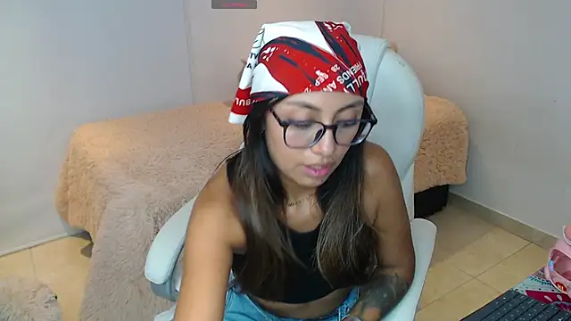 Gabi morales online show from 12/05/24, 03:04