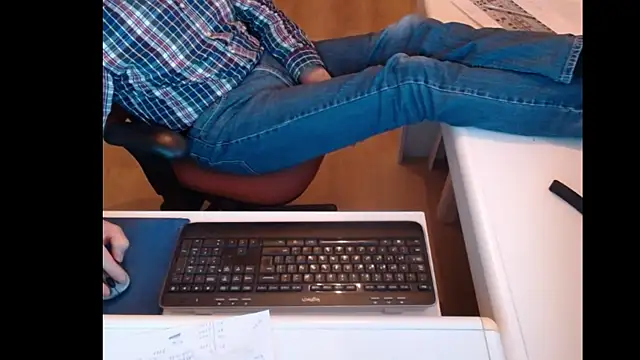 dutchpornking online show from 03/05/25, 05:29