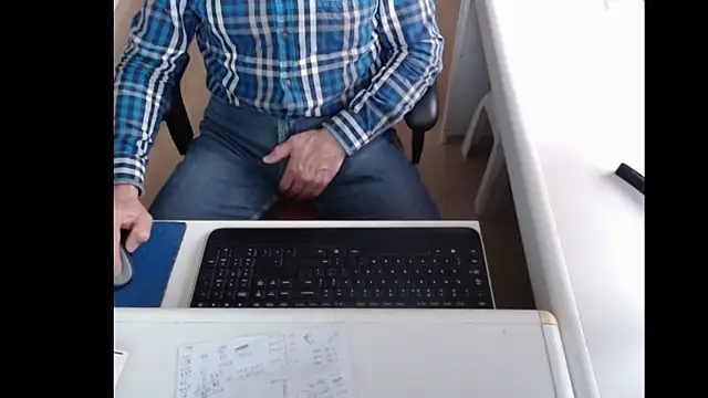 dutchpornking online show from 03/11/25, 07:48