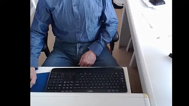 dutchpornking online show from 03/18/25, 07:30