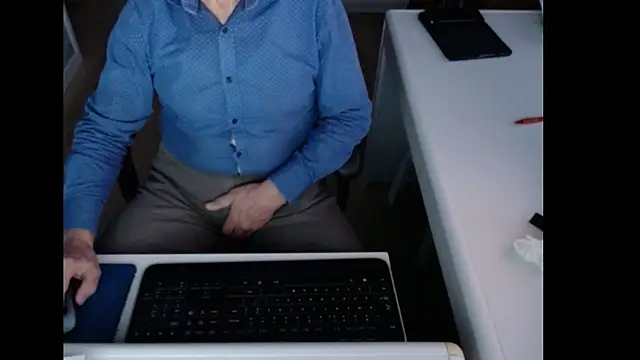 dutchpornking online show from 12/23/25, 07:50