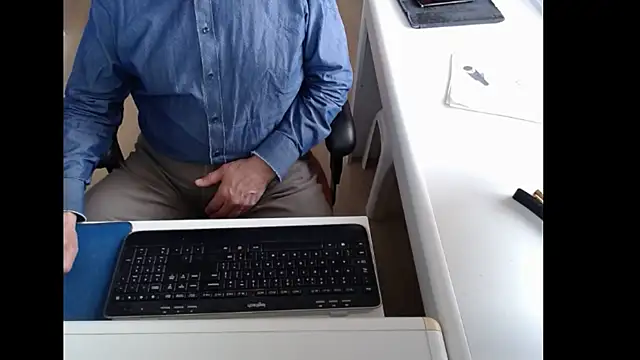 dutchpornking online show from 04/12/26, 06:29