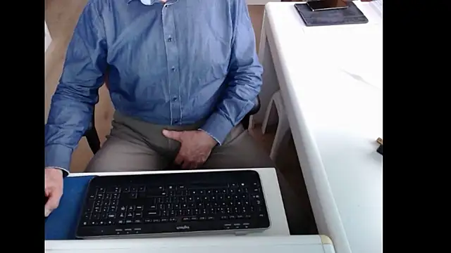 dutchpornking online show from 04/13/26, 05:57